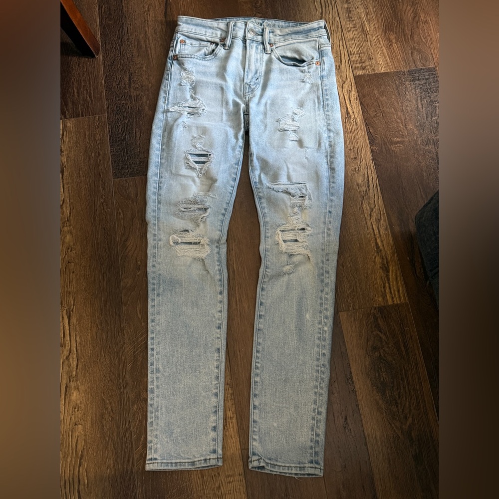American Eagle Outfitters Light Blue Ripped Skinny Jeans